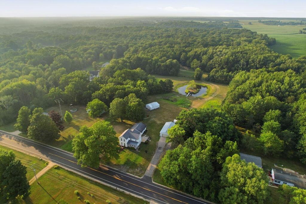 main property photo 59