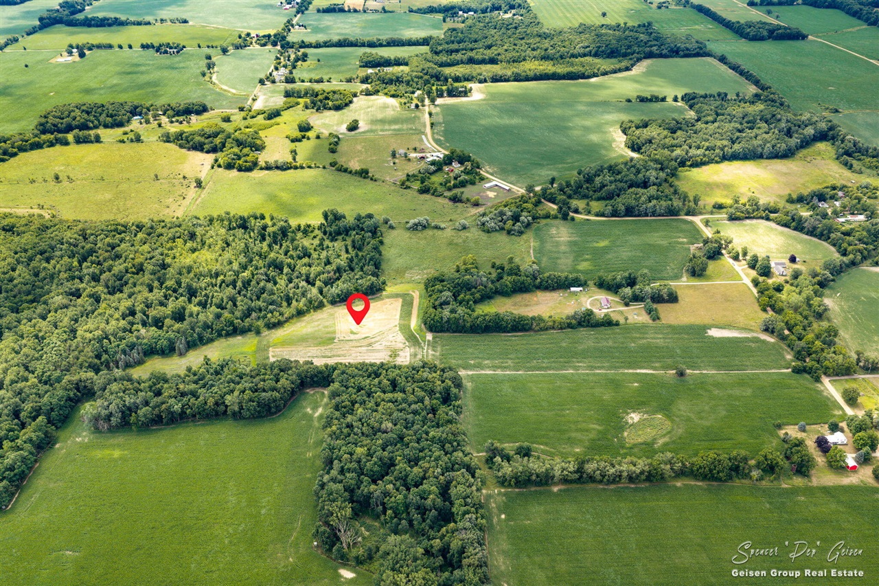 main property photo 20
