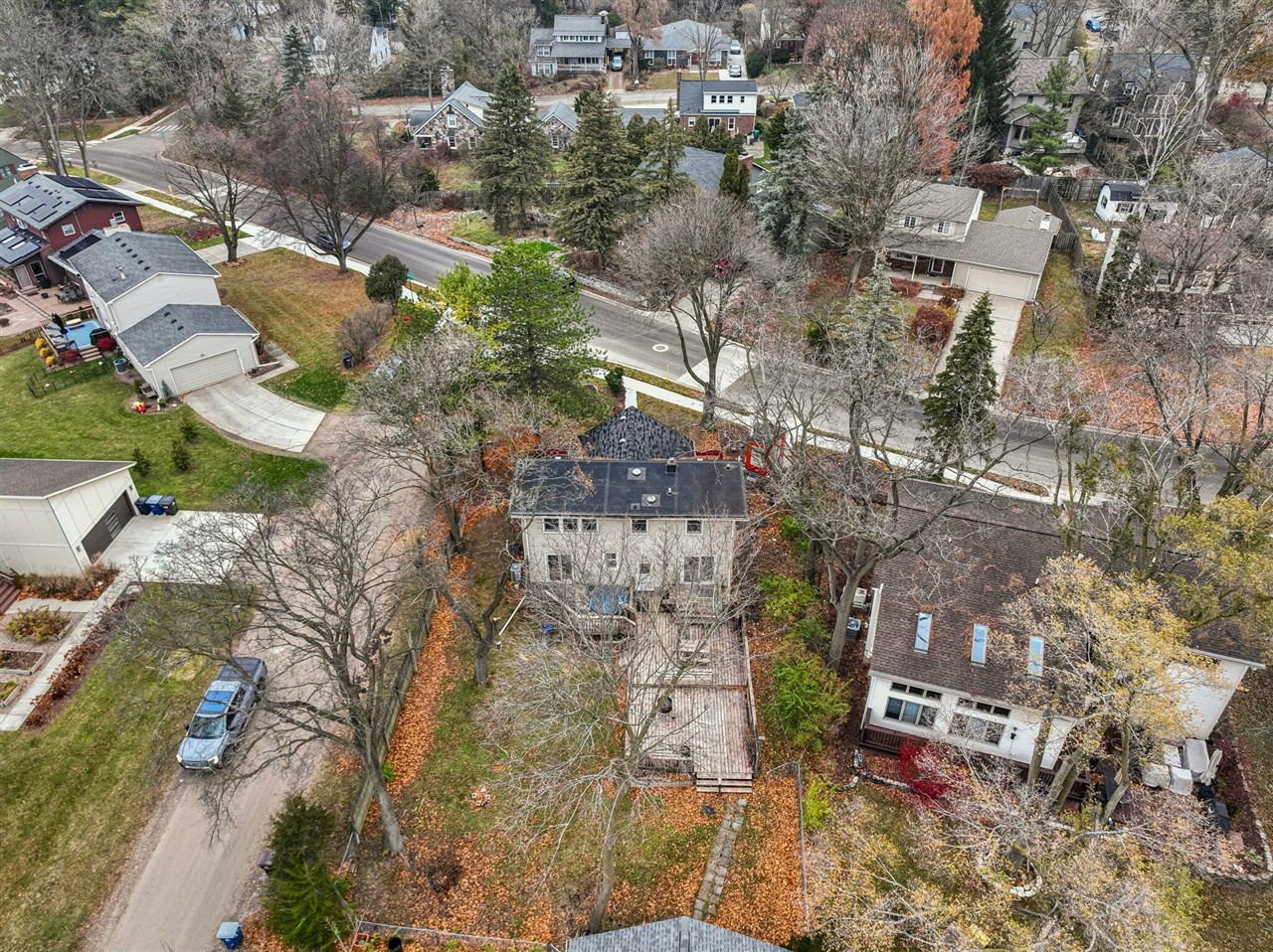 main property photo 38