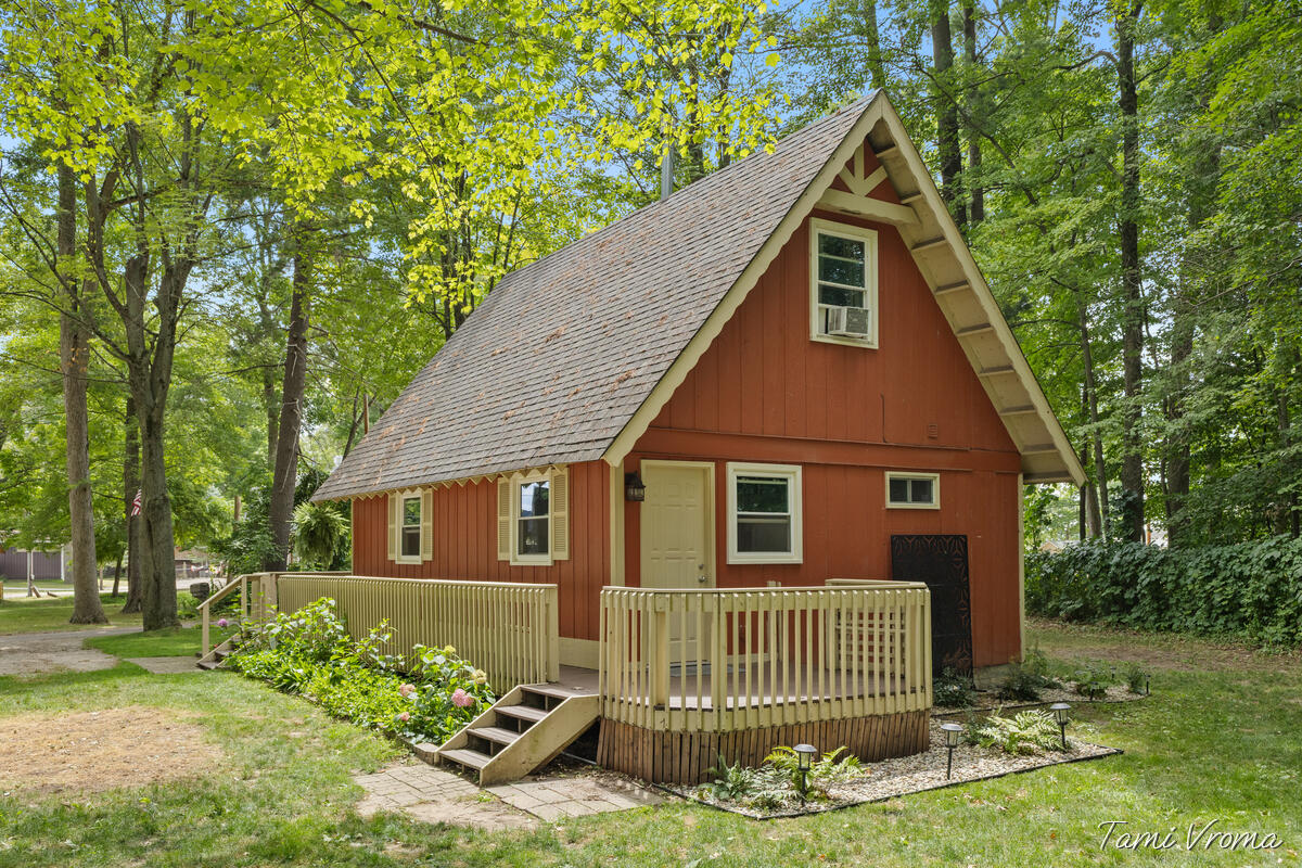 main property photo 21