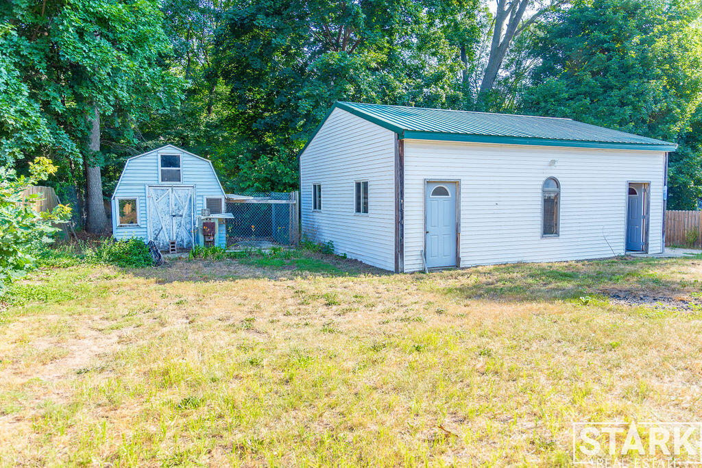 main property photo 7