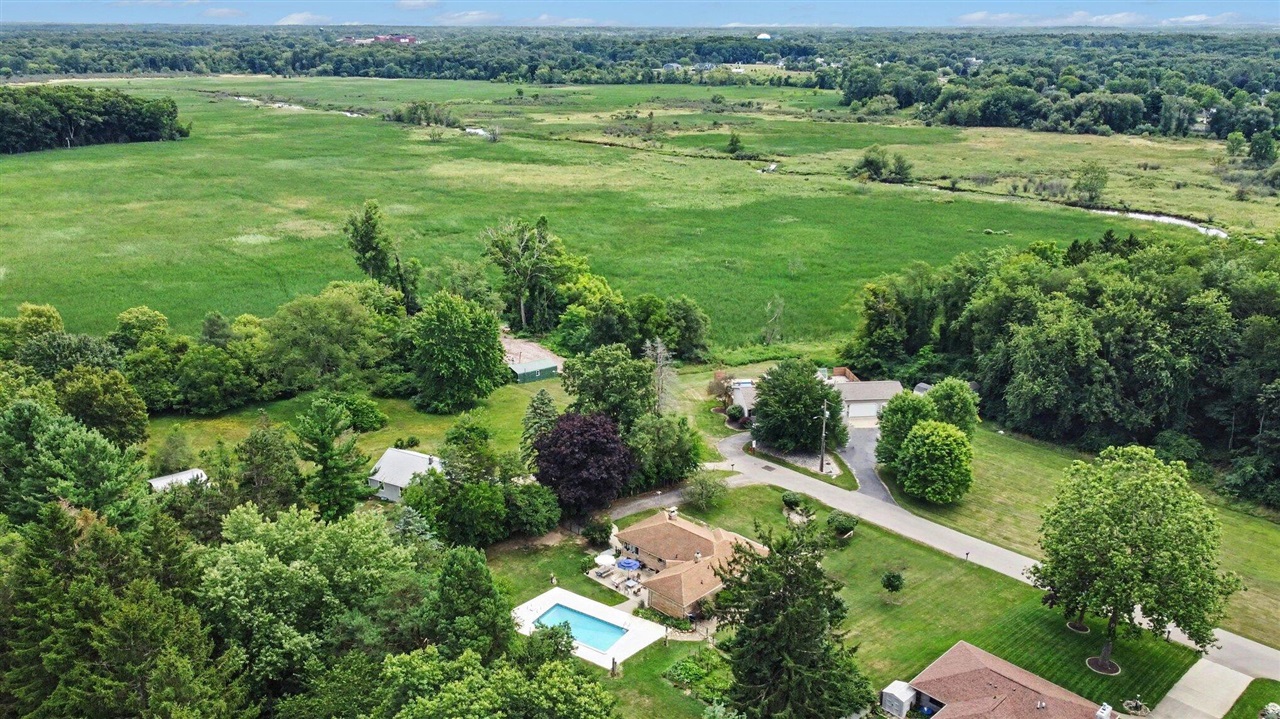 property viewer photo 2