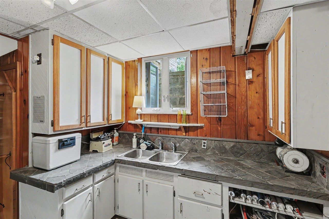 property viewer photo 20