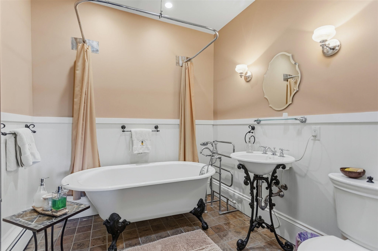 main property photo 64