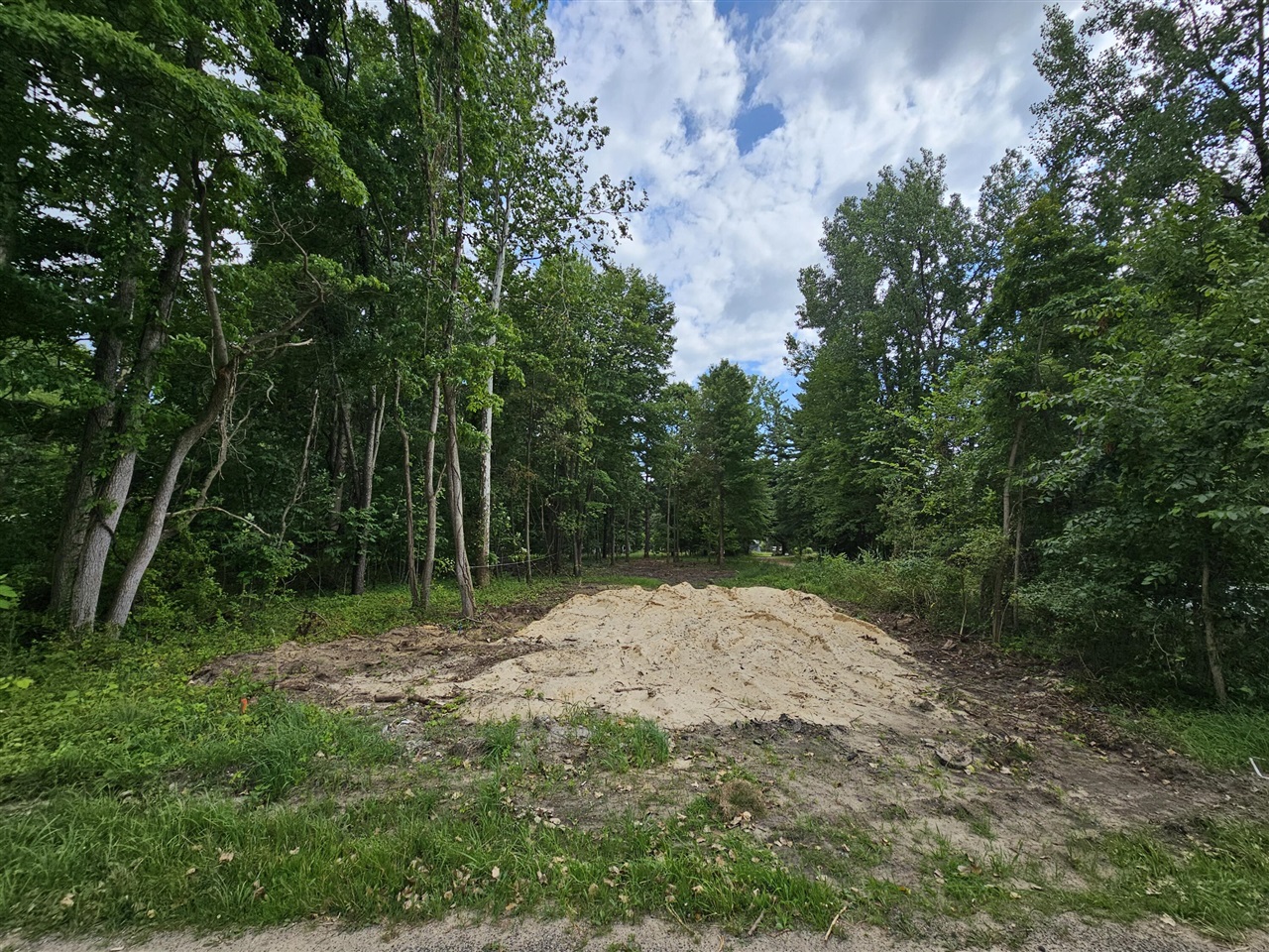main property photo 0