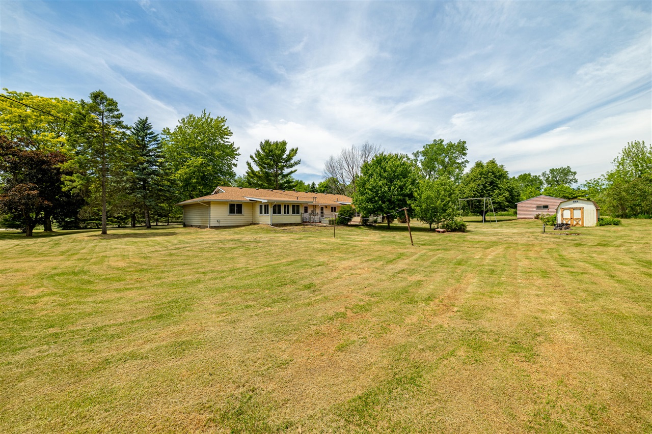 main property photo 54