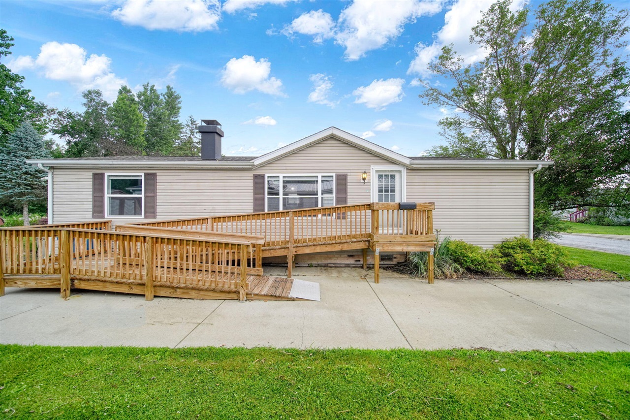 main property photo 2