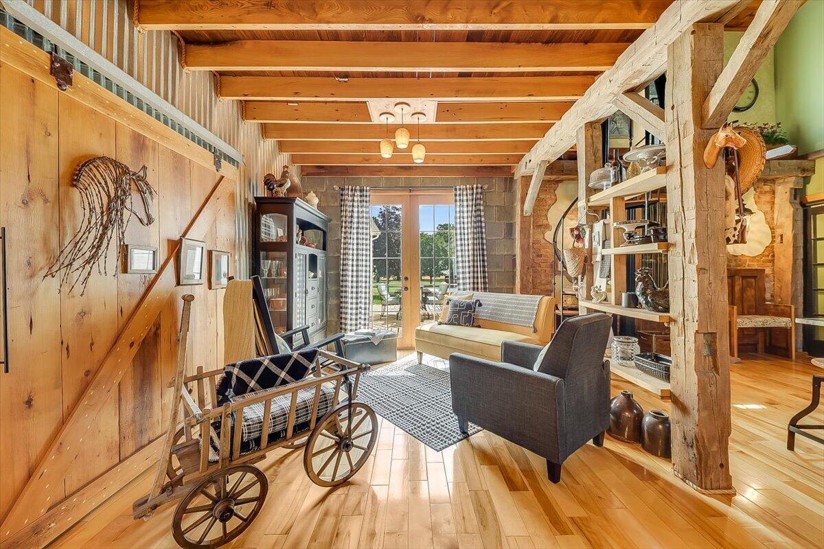 main property photo 38