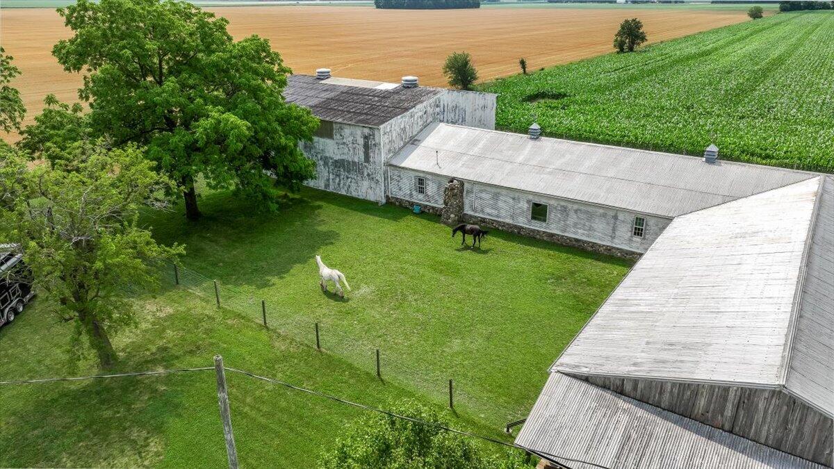 main property photo 80