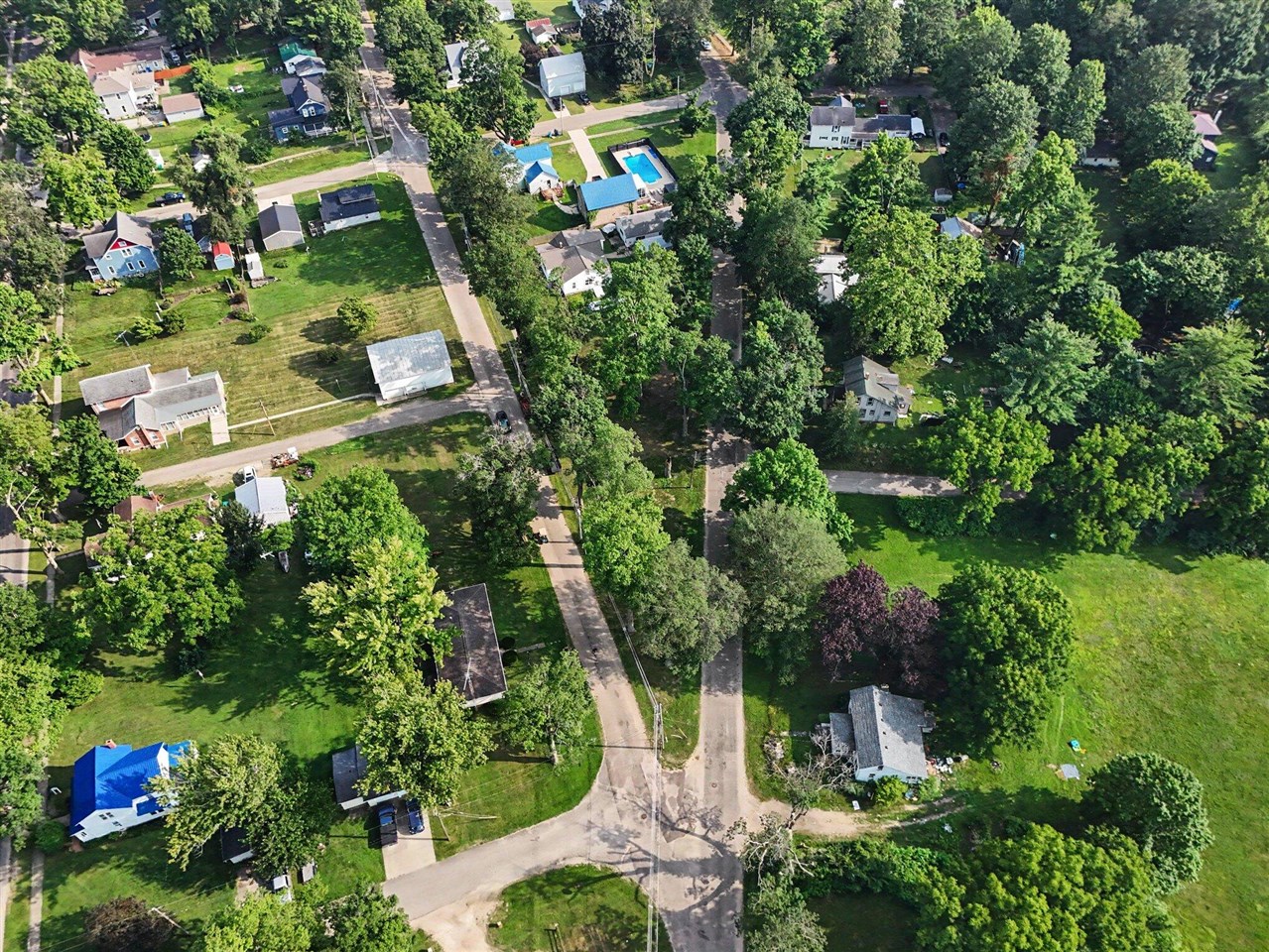 main property photo 26