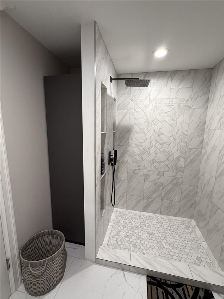 main property photo 71