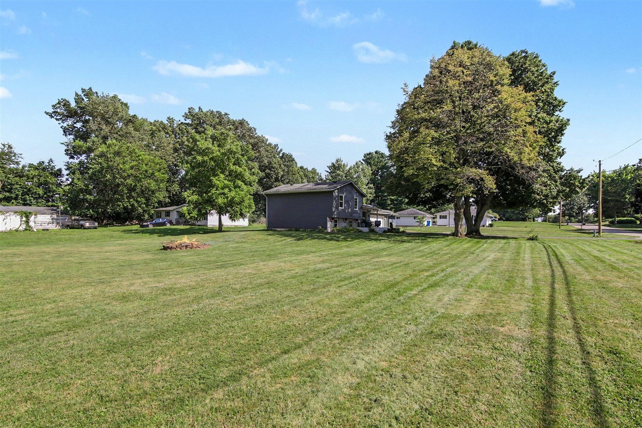 main property photo 22