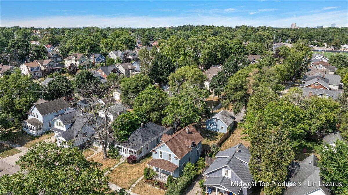 property viewer photo 11