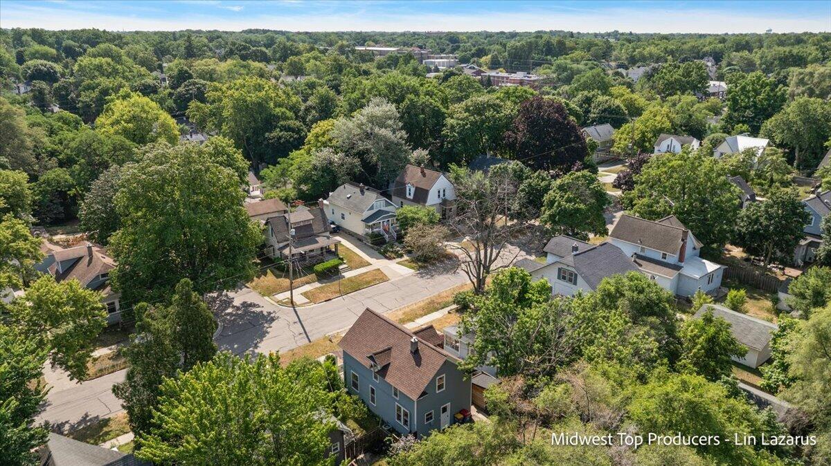 property viewer photo 12