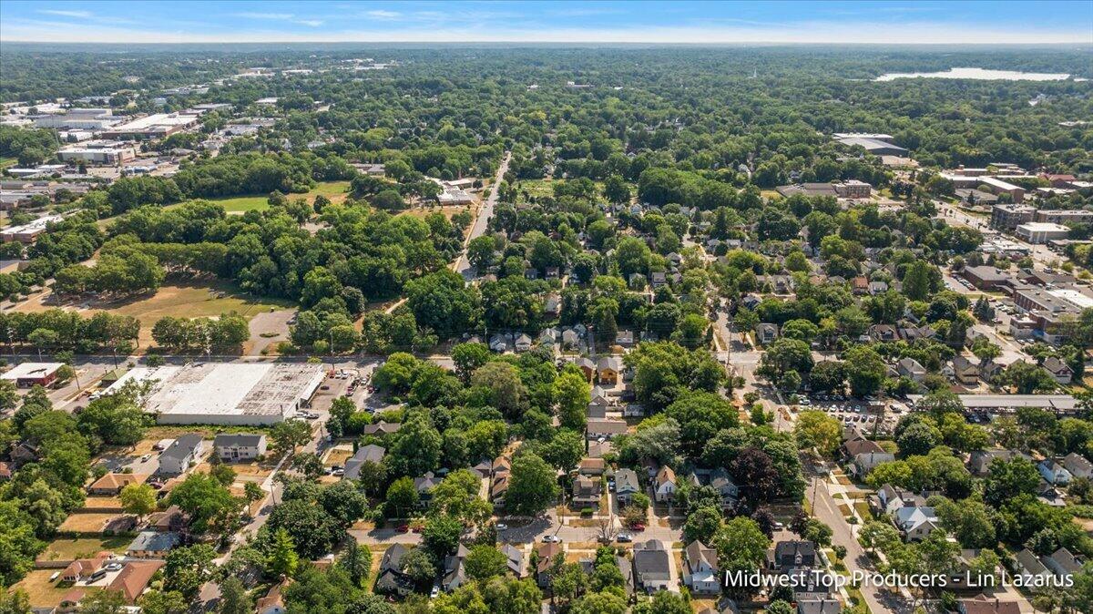 property viewer photo 19