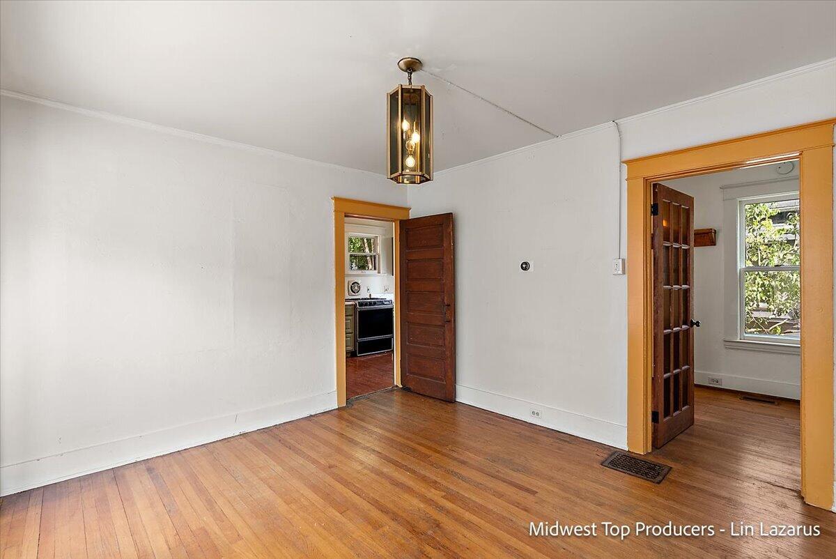 property viewer photo 28