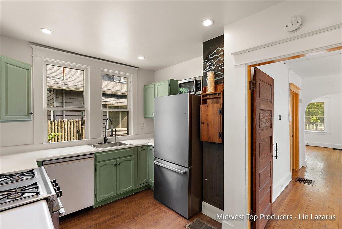 property viewer photo 32