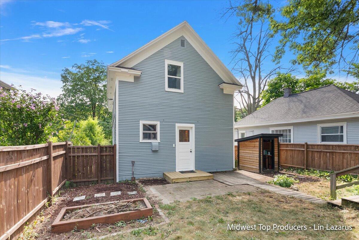 property viewer photo 5
