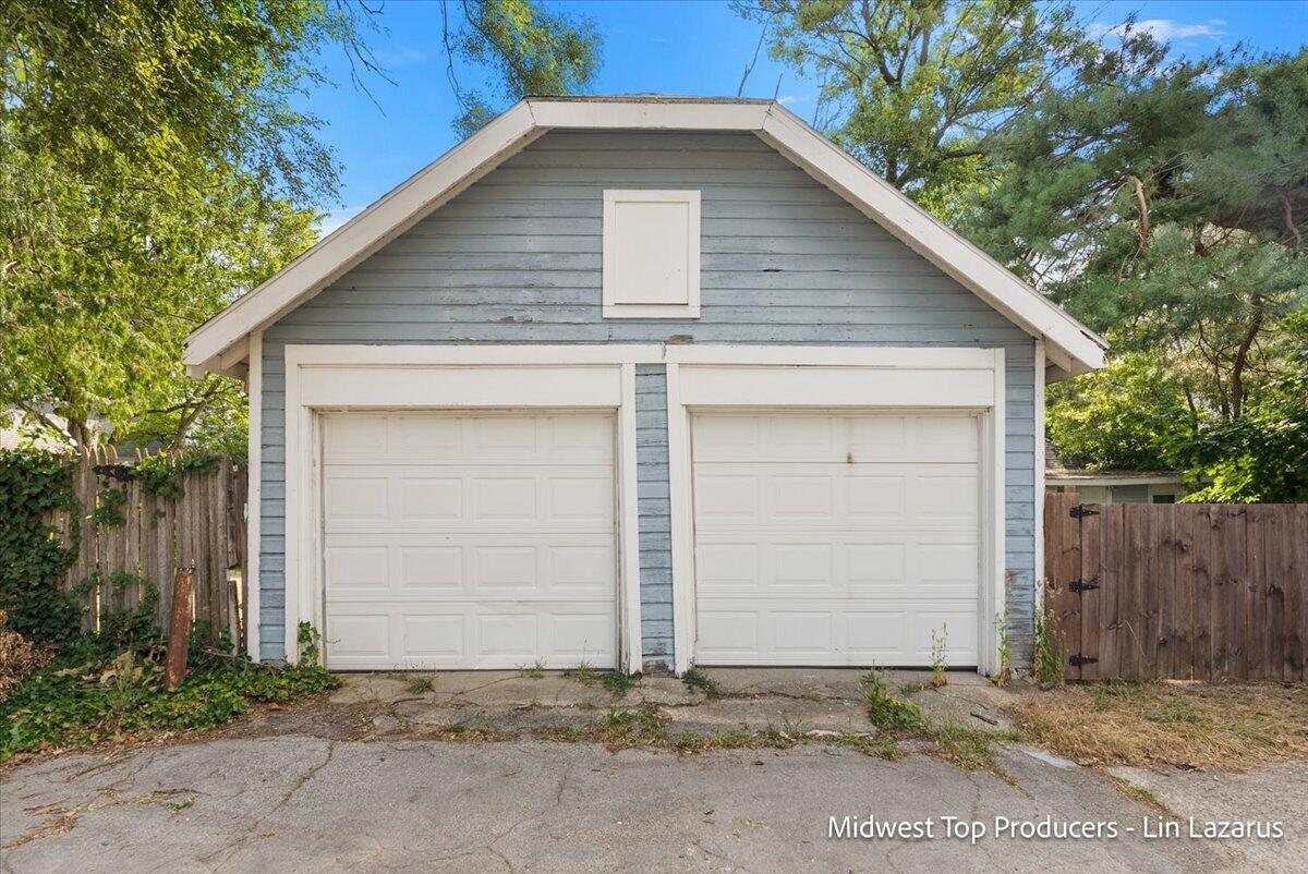 property viewer photo 8