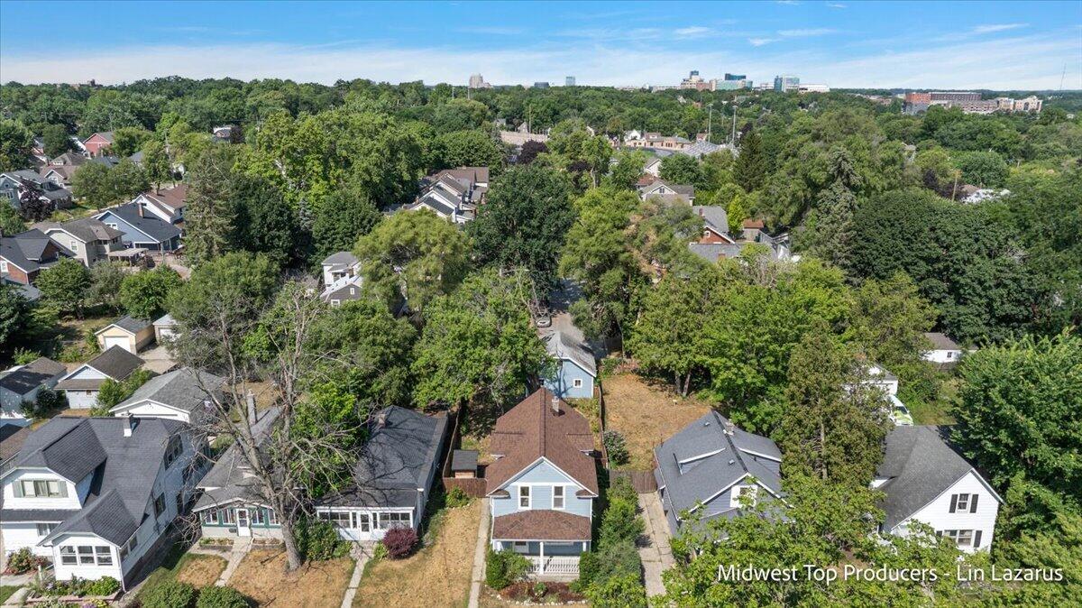 property viewer photo 9