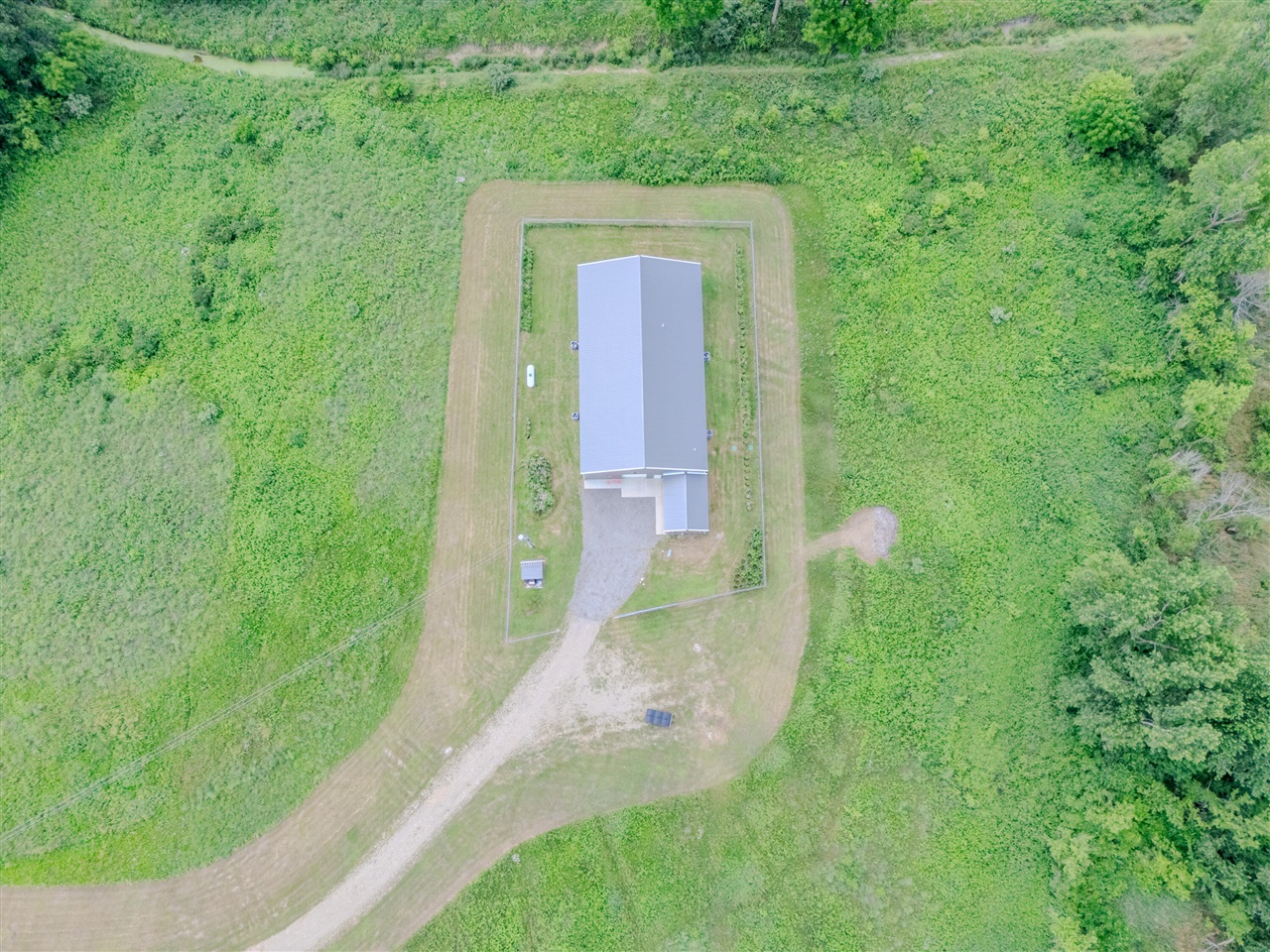 main property photo 20