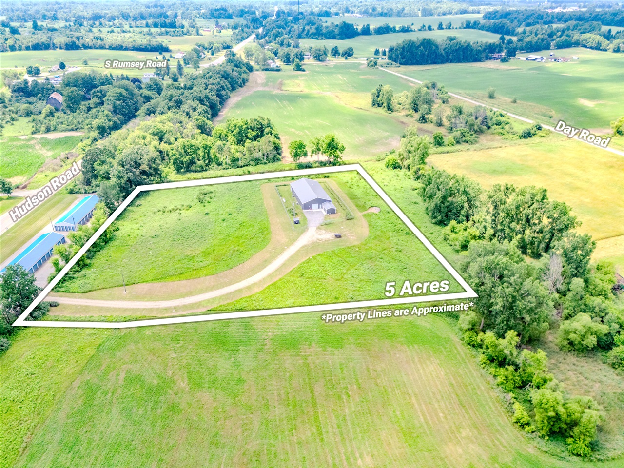 main property photo 8