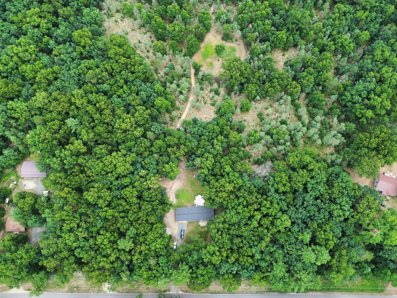 main property photo 31