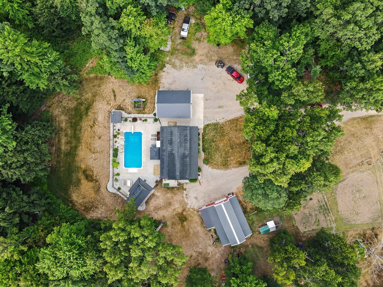 main property photo 44