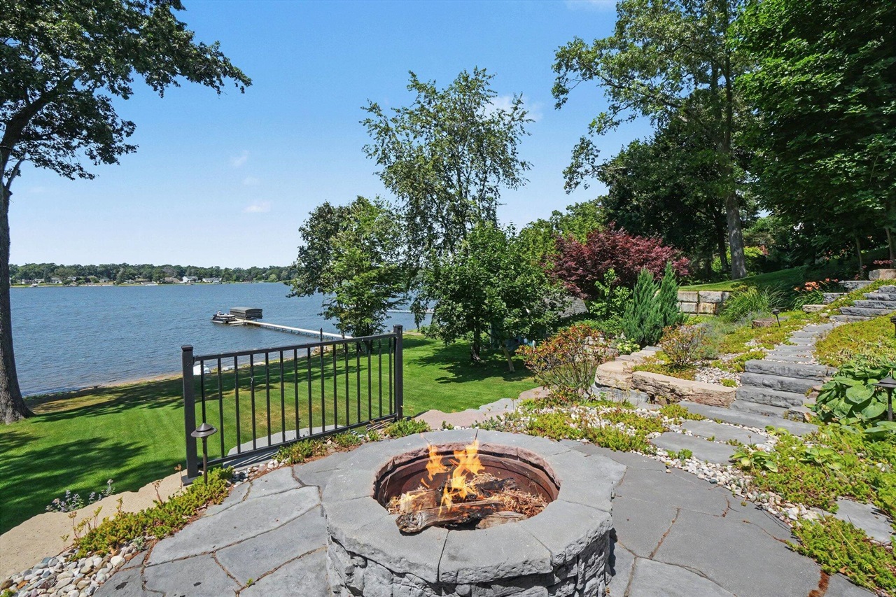 main property photo 64
