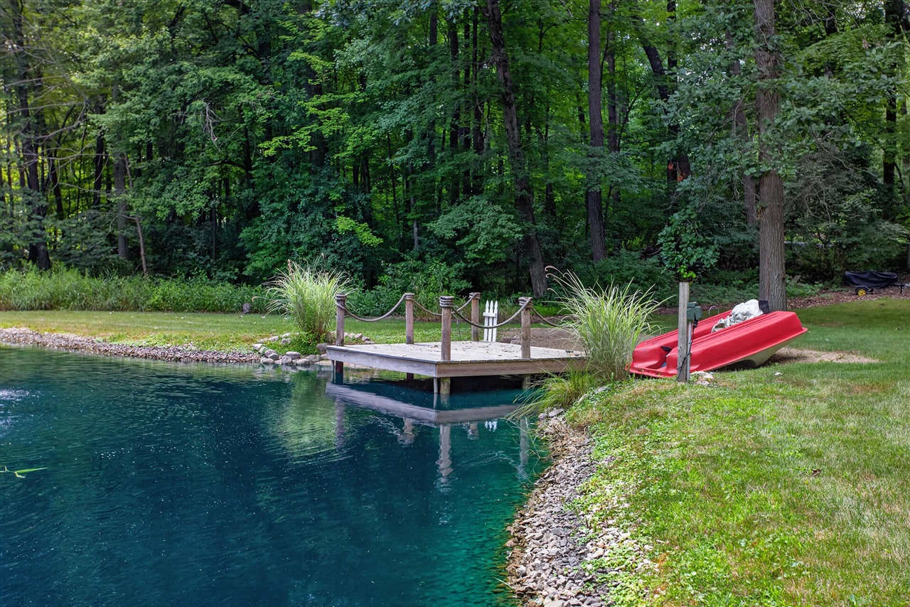 main property photo 78