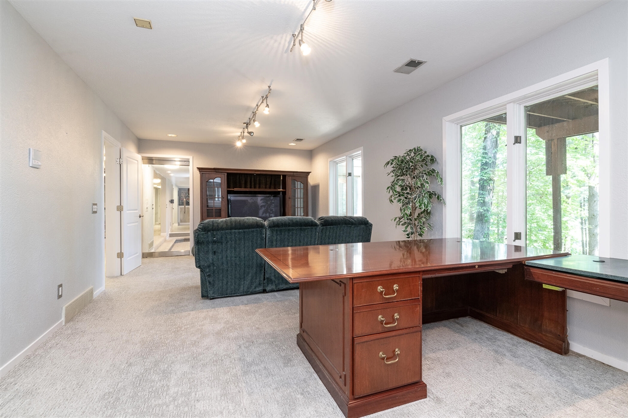 main property photo 82