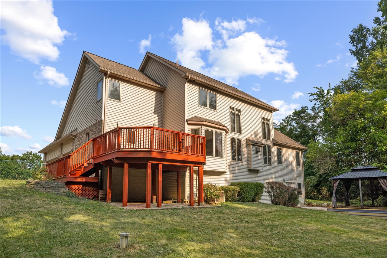 main property photo 61