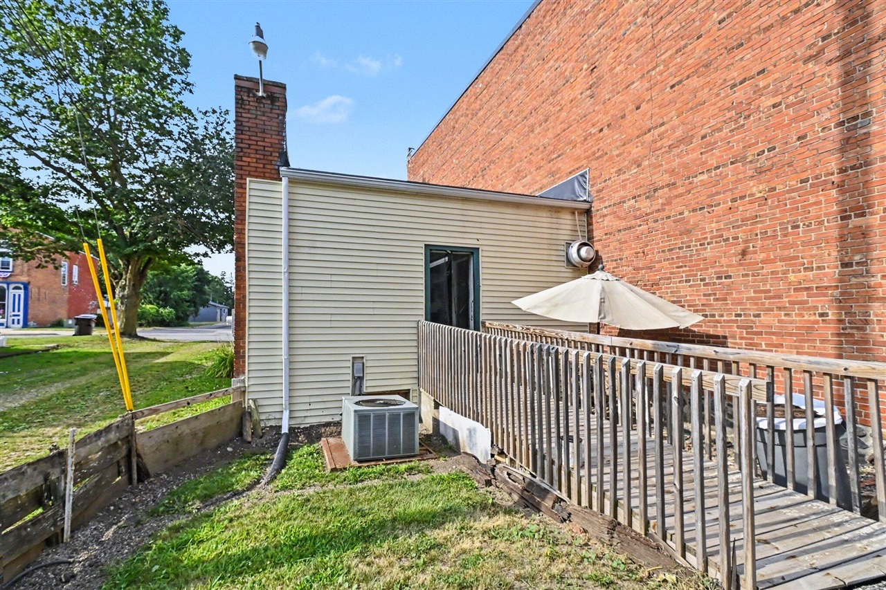 main property photo 15
