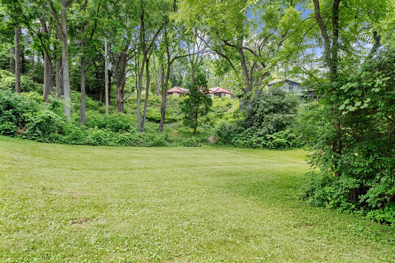 main property photo 68