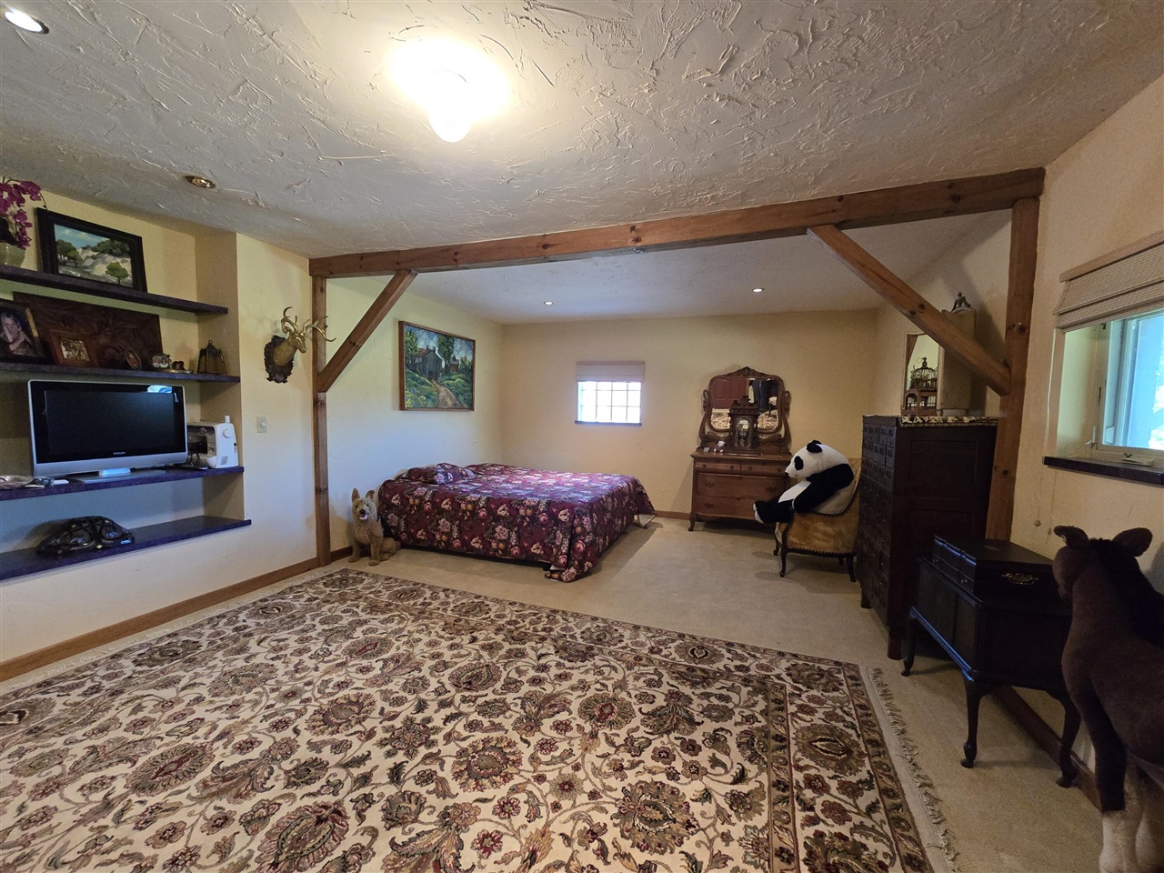 main property photo 34