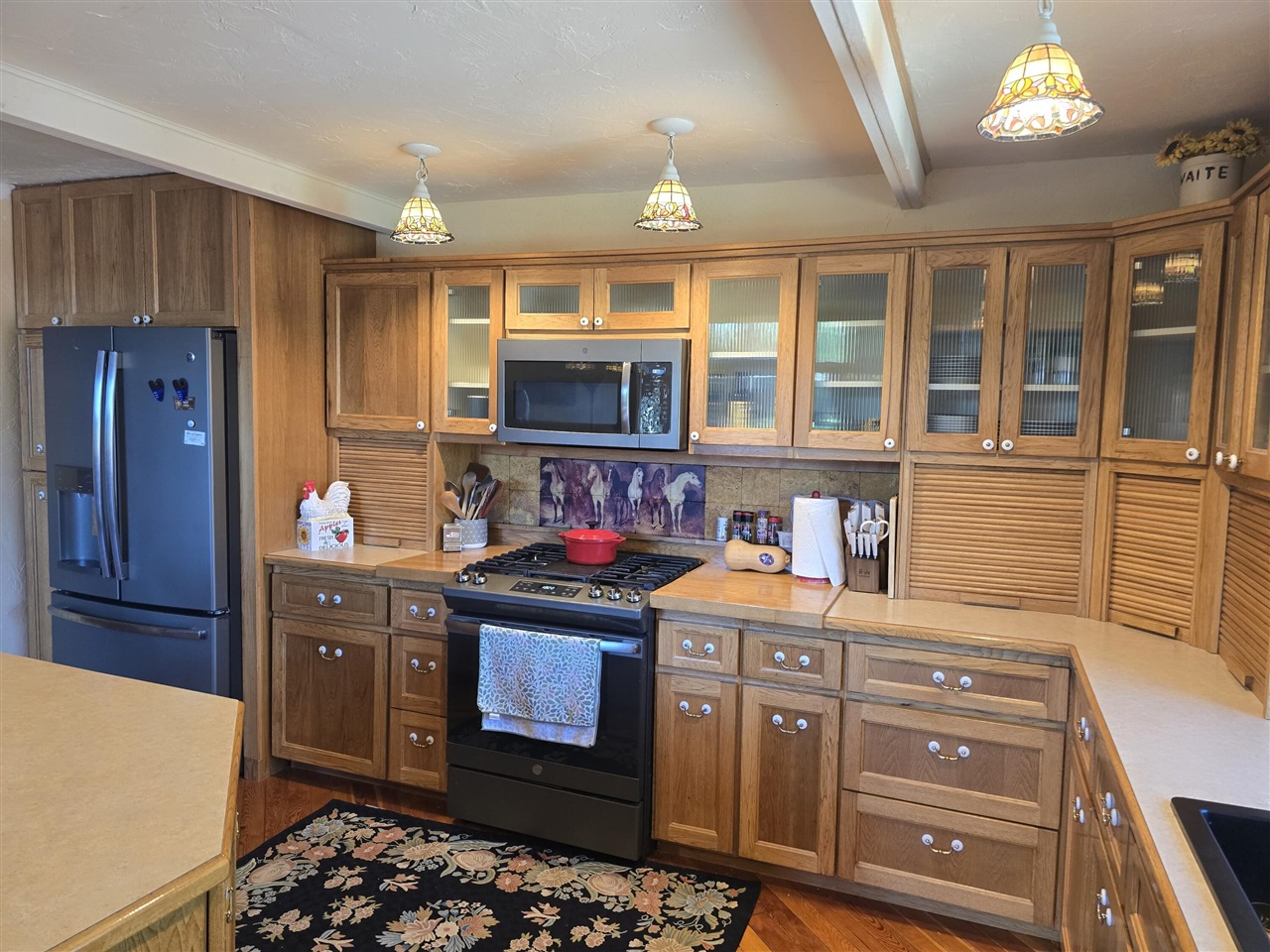 main property photo 49