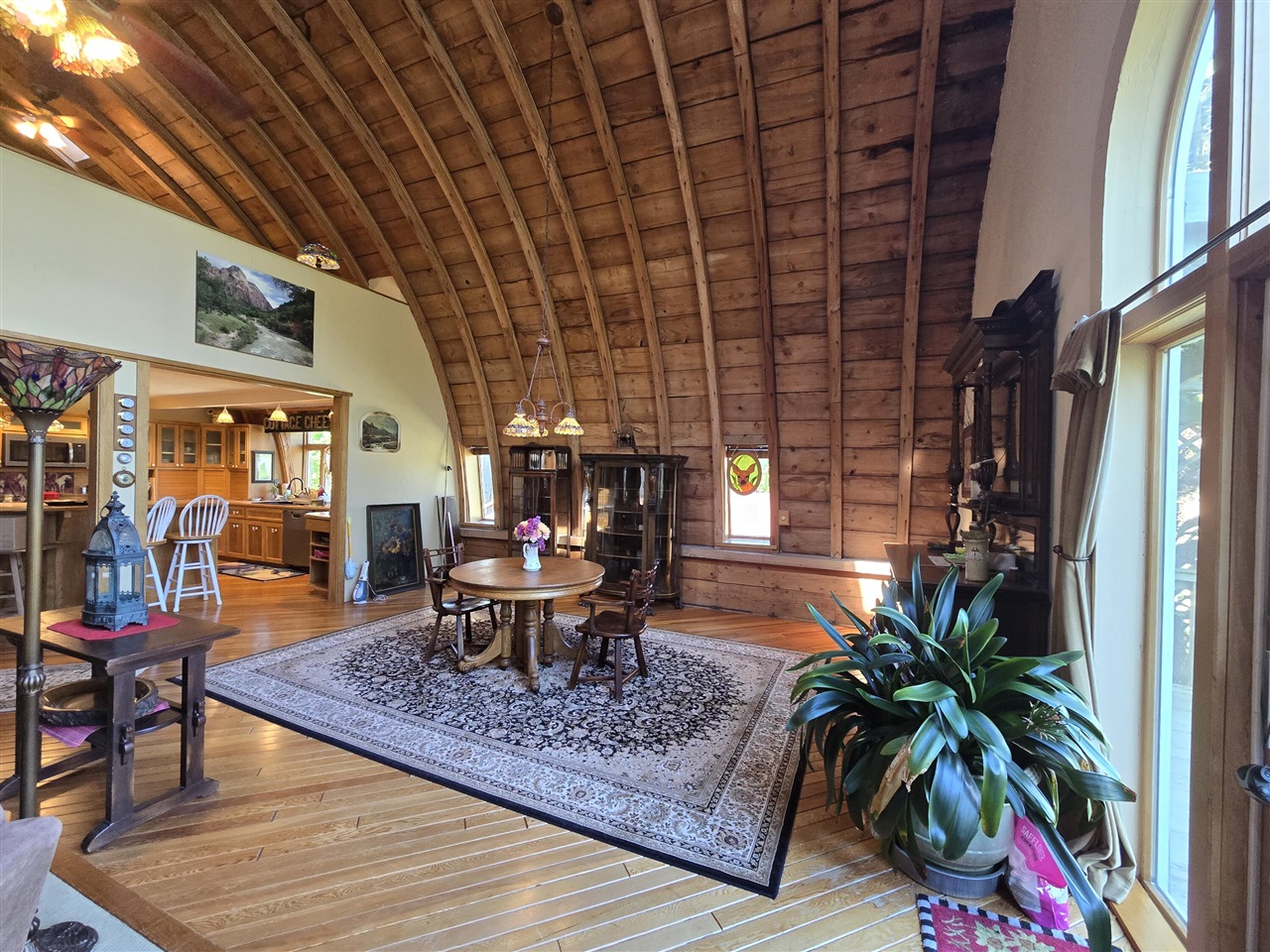 main property photo 60