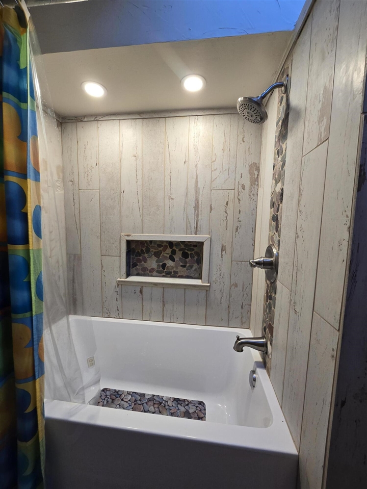 main property photo 91