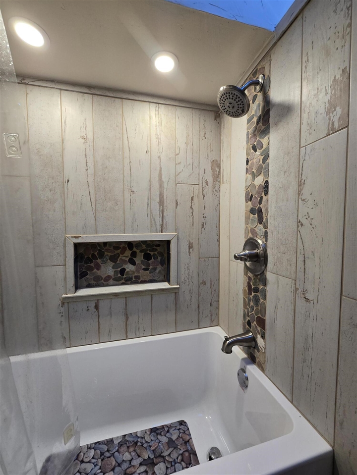 main property photo 92