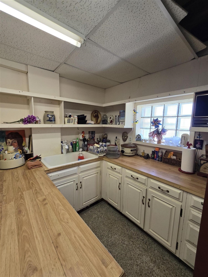 main property photo 95