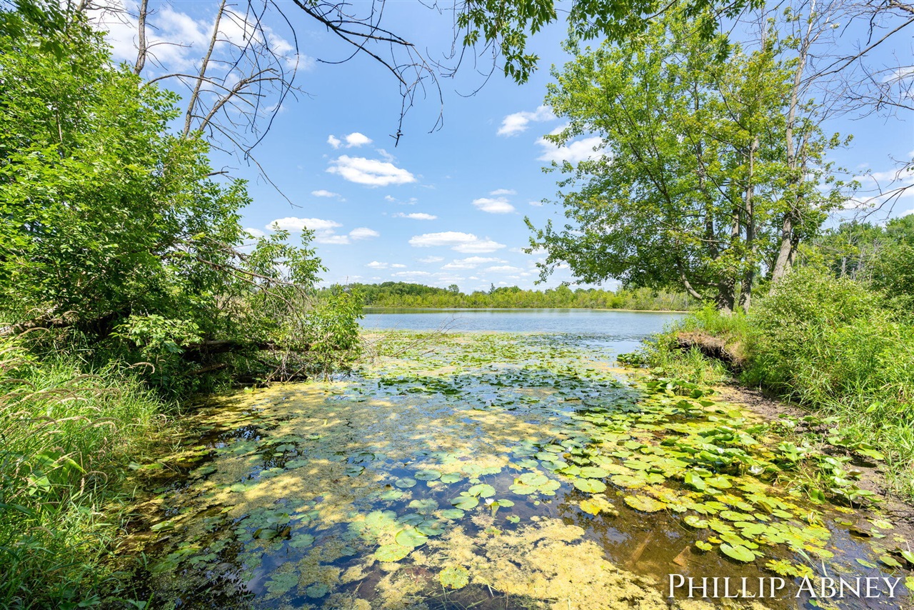property viewer photo 25