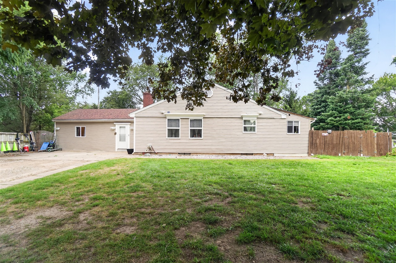 main property photo 0