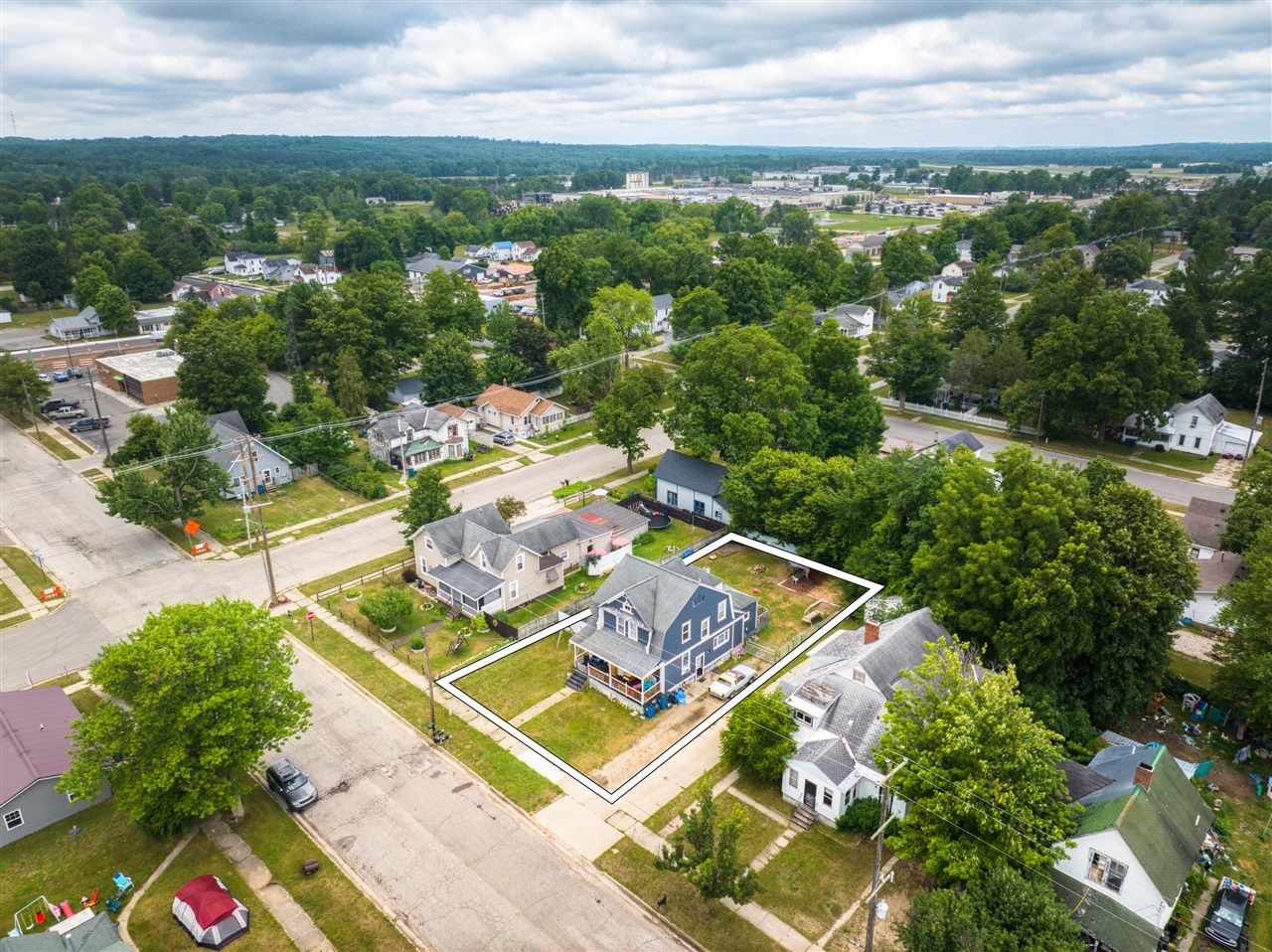 main property photo 29