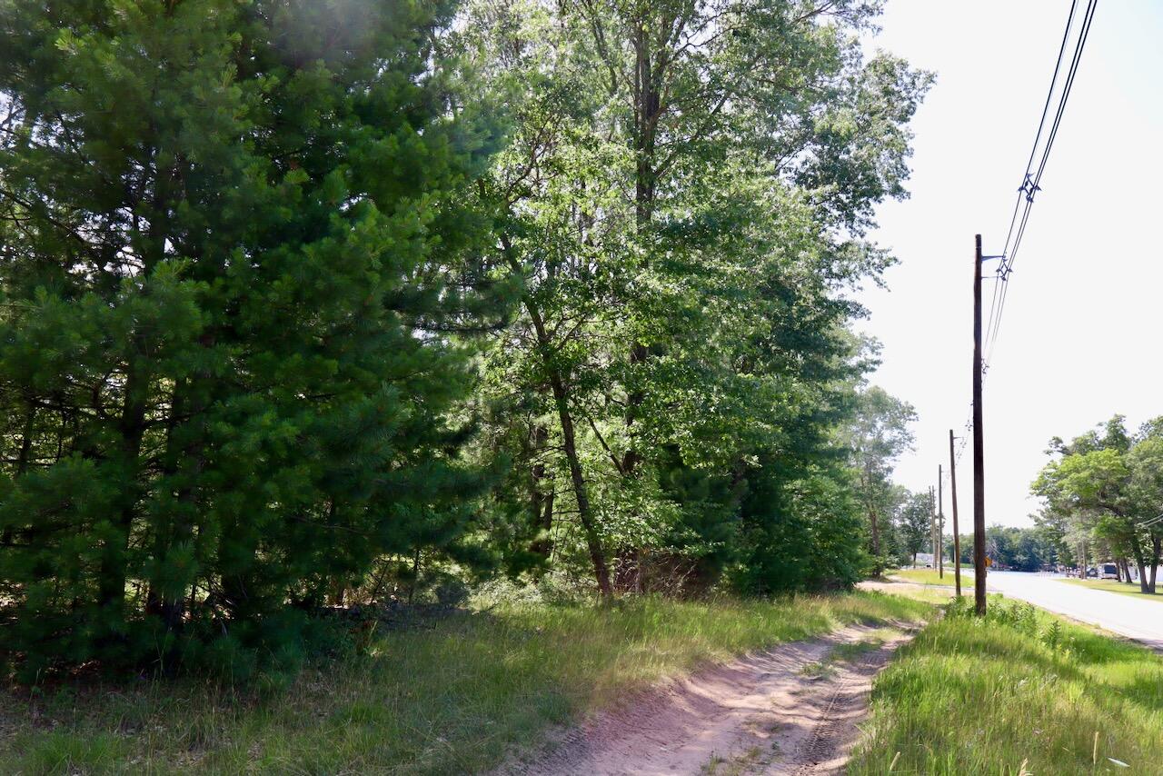 main property photo 13