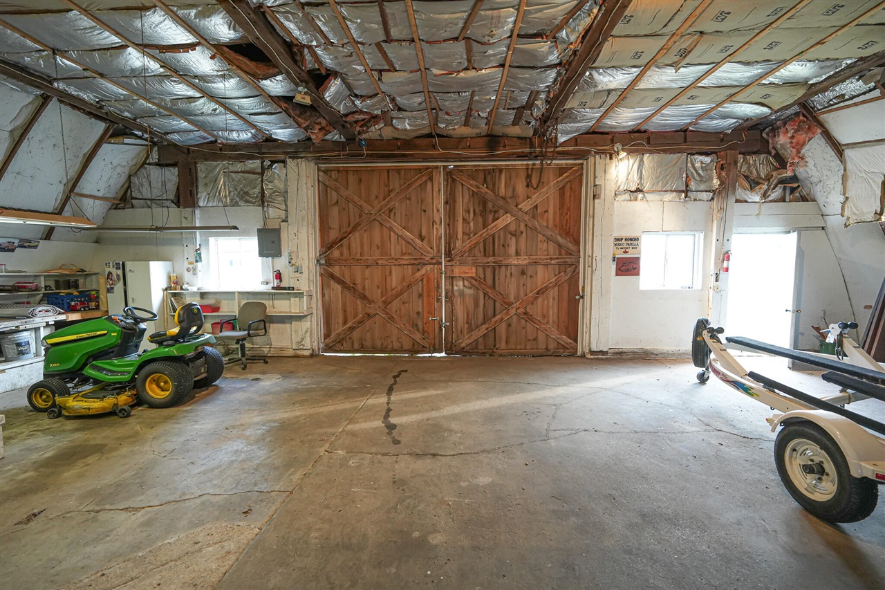 main property photo 57