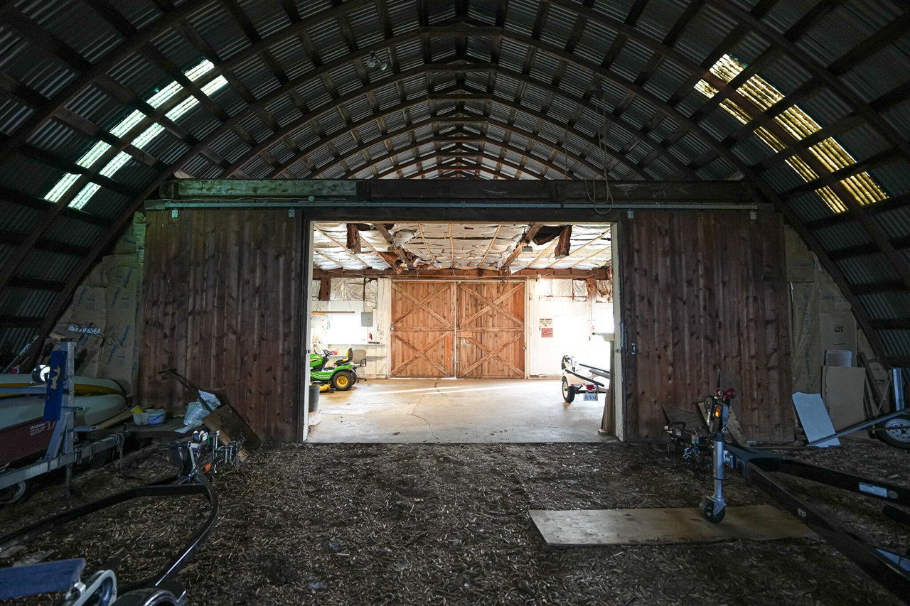 main property photo 59