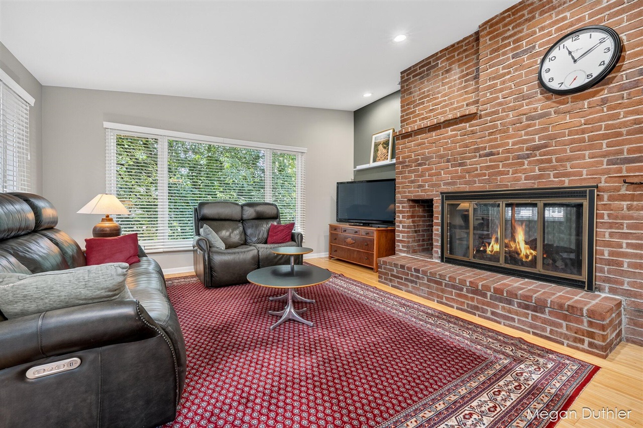 property viewer photo 12