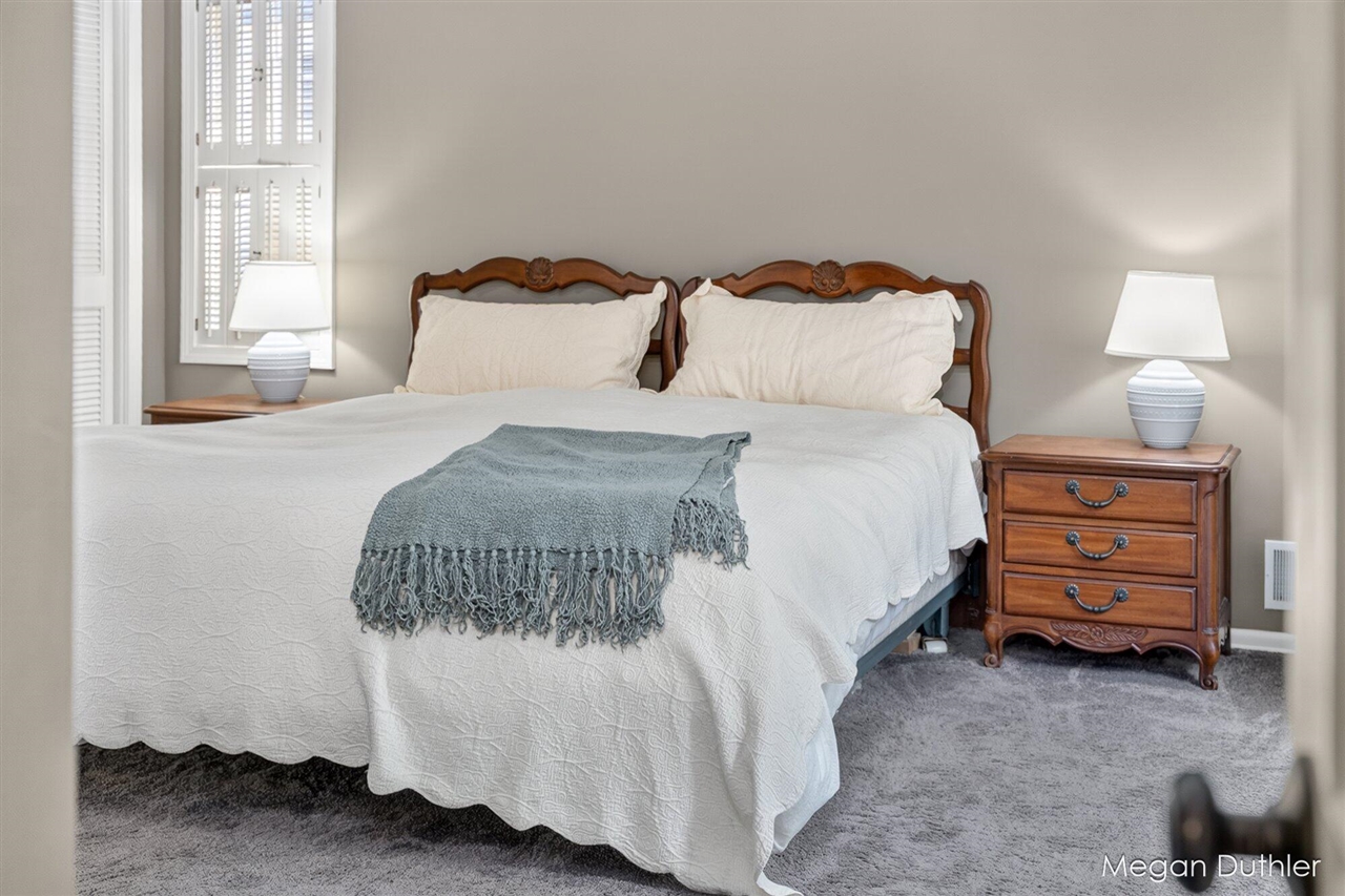 property viewer photo 20