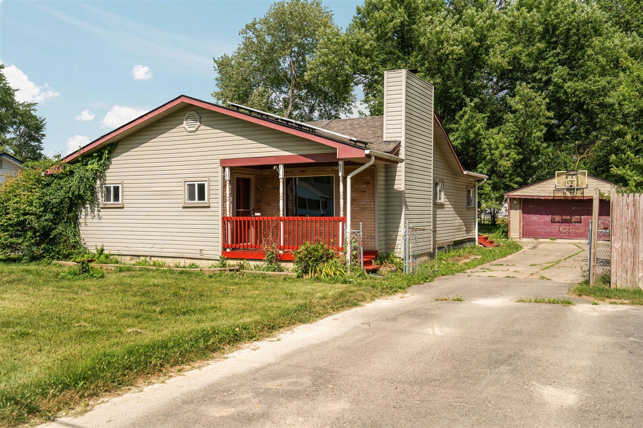 main property photo 1