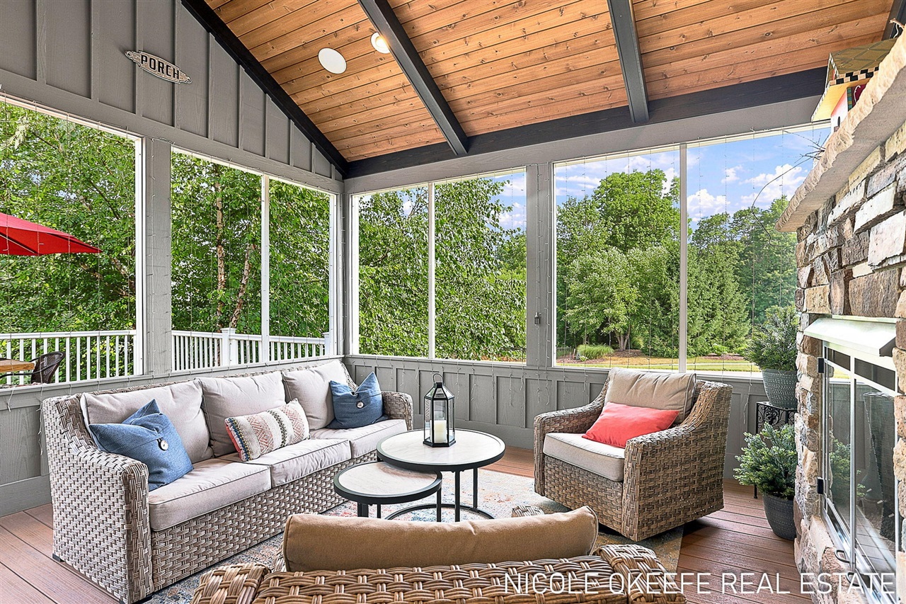 property viewer photo 25
